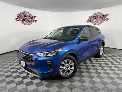 Used 2023 Ford Escape Active FWD image 1