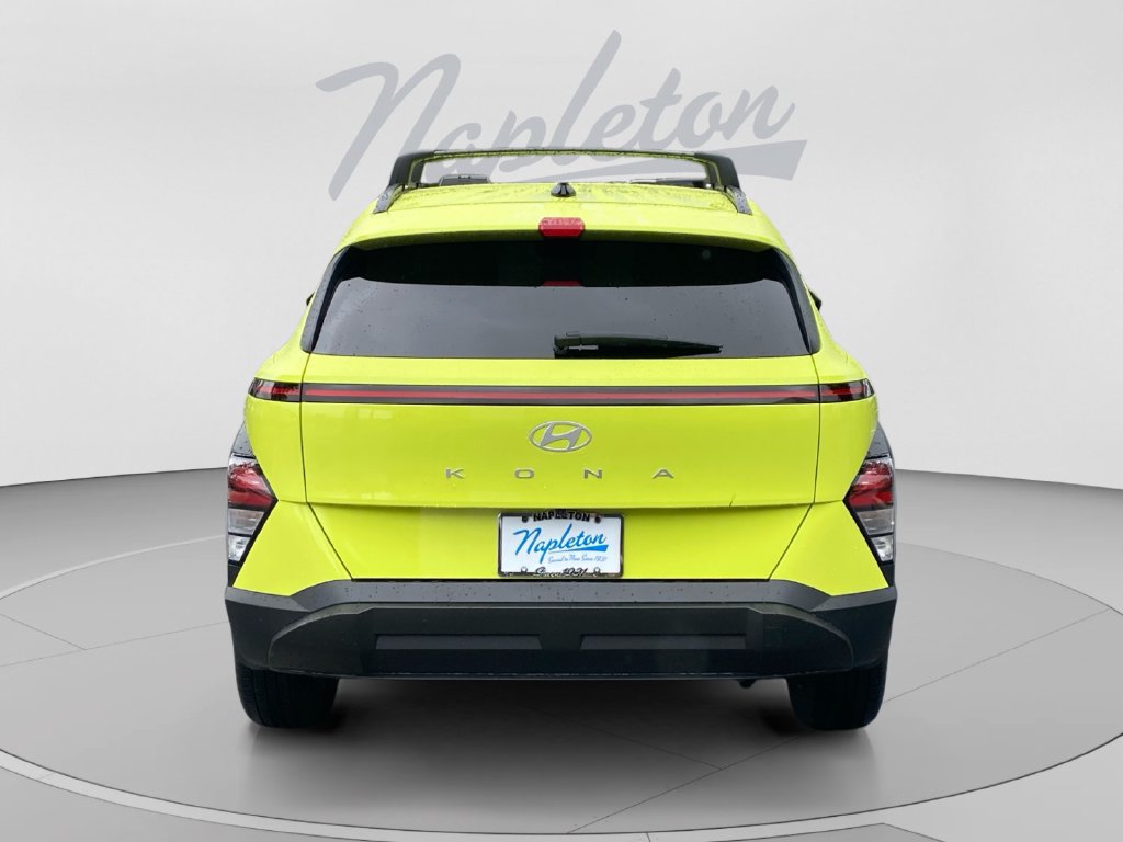Used 2024 Hyundai Kona SEL FWD image 4