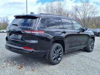 New 2026 Jeep Grand Cherokee L Limited AWD/4WD video 3