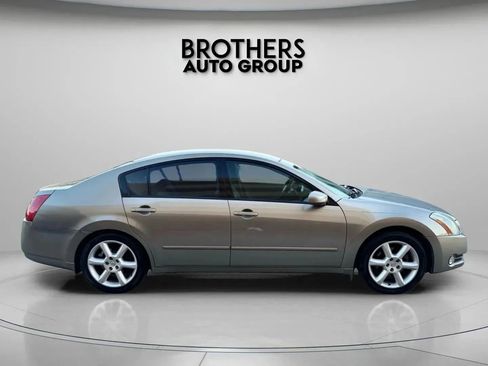 Used 2004 Nissan Maxima 3.5 SE w/ Premium Audio Pkg image 10