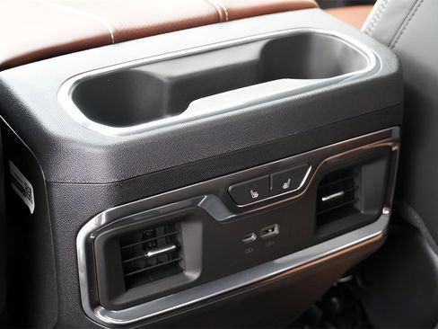 New 2026 GMC Sierra 3500 Denali Ultimate image 23