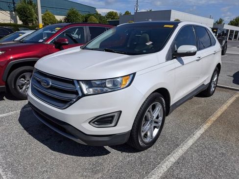 Used 2016 Ford Edge Titanium w/ Technology Package FWD image 2