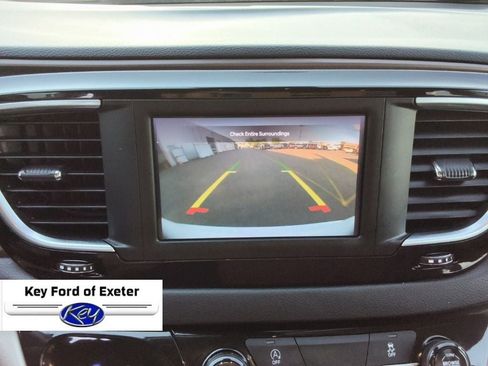 Used 2023 Chrysler Voyager LX FWD image 50