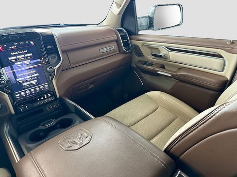 Used 2021 RAM 1500 Laramie RWD image 26
