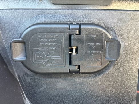 Used 2025 Toyota Tacoma TRD Off-Road image 25