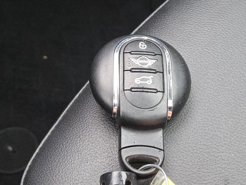 Used 2019 MINI Cooper Countryman S w/ Premium Package image 32