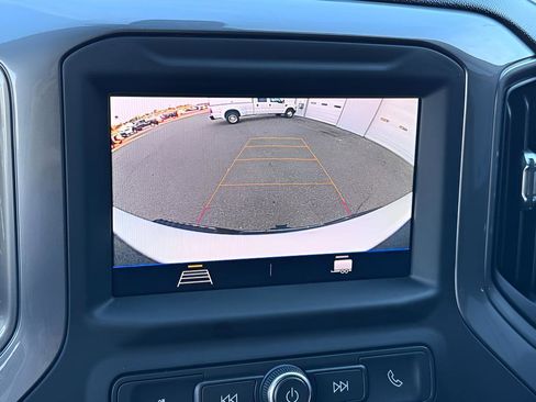 Used 2023 Chevrolet Silverado 2500 W/T w/ Gooseneck/5TH Wheel Package image 15