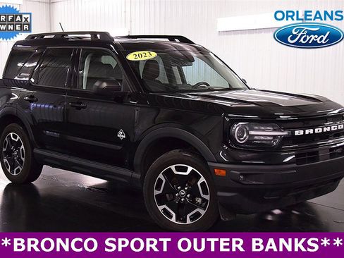 Used 2023 Ford Bronco Sport Outer Banks w/ Tech Package image 1
