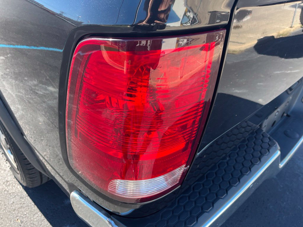 Used 2019 RAM 1500 ST w/ SXT Plus Group AWD/4WD image 21