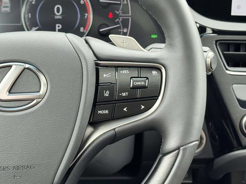 Used 2025 Lexus ES 300h w/ Technology Package FWD image 22