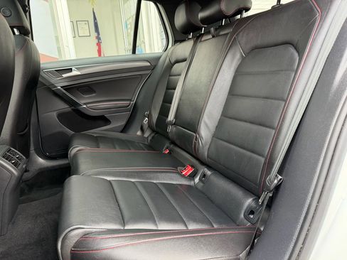Used 2019 Volkswagen GTI SE w/ SE Experience Package image 12