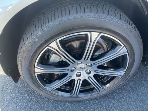 Used 2018 Volvo XC60 T6 Inscription w/ Convenience Package image 24