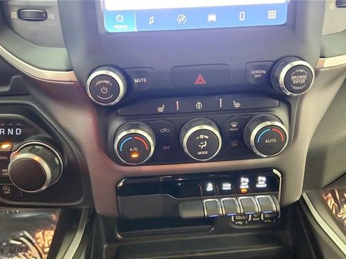 Used 2022 RAM 1500 Big Horn AWD/4WD image 27