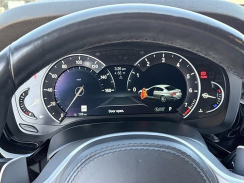 Used 2018 BMW 540i xDrive w/ M Sport Package image 11