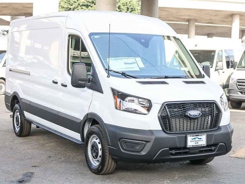 New 2025 Ford Transit 250 image 3