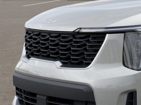 New 2026 Kia Sorento LX image 13