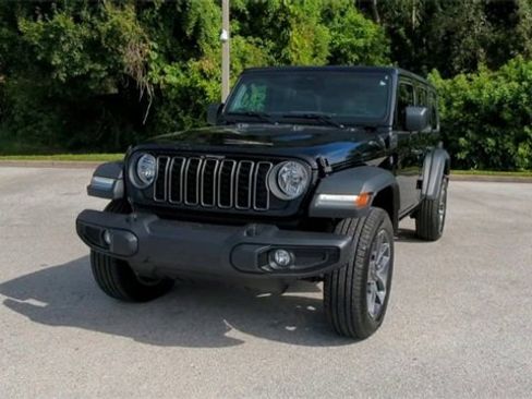 Used 2025 Jeep Wrangler Sport S w/ Convenience Group image 8