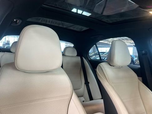 Used 2023 Mercedes-Benz C 300 Sedan image 19