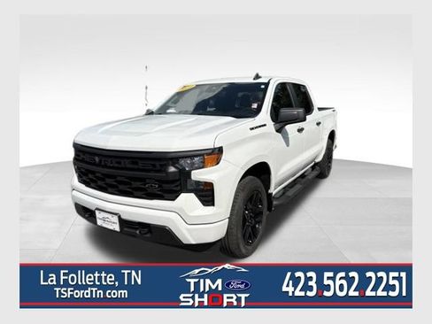 Used 2023 Chevrolet Silverado 1500 Custom w/ LPO, Dark Essentials Package AWD/4WD image 1