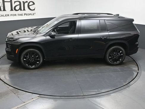 New 2026 Chevrolet Traverse LT w/ Midnight/Sport Edition FWD image 37
