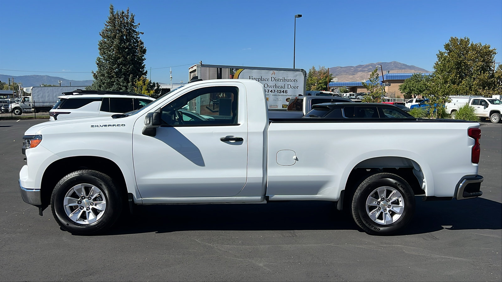 Certified 2025 Chevrolet Silverado 1500 W/T RWD image 9
