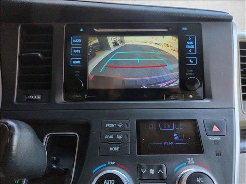 Used 2015 Toyota Sienna XLE w/ XLE Navigation Package image 13