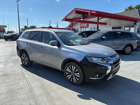 Used 2020 Mitsubishi Outlander SEL image 5