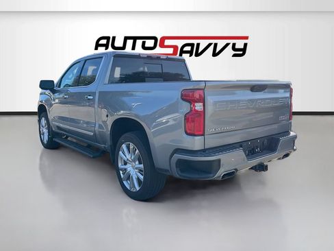 Used 2023 Chevrolet Silverado 1500 High Country w/ High Country Premium Package AWD/4WD image 5