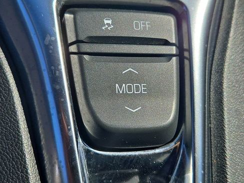 Used 2020 Chevrolet Camaro SS image 28