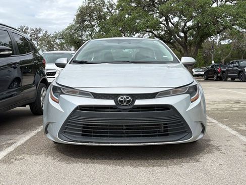 Certified 2024 Toyota Corolla LE image 2