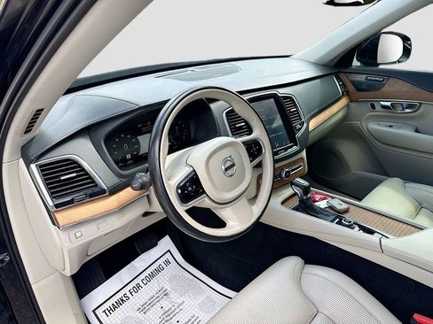 Used 2019 Volvo XC90 T6 Inscription w/ Protection Package Premier image 10