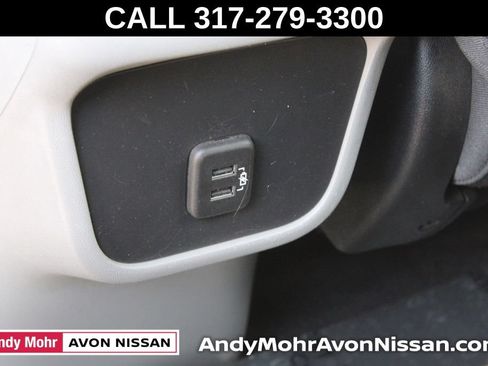 Used 2020 GMC Terrain SLE w/ Driver Convenience Package FWD image 26