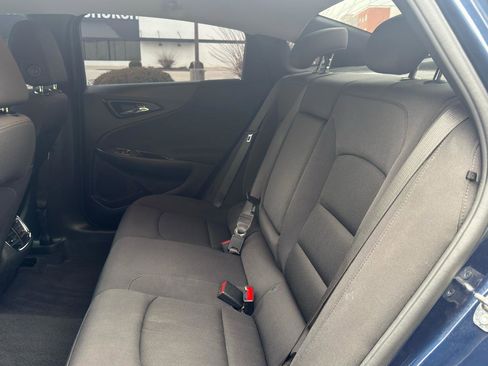 Used 2022 Chevrolet Malibu LT FWD image 43