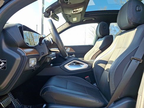 Certified 2023 Mercedes-Benz GLS 450 4MATIC image 13