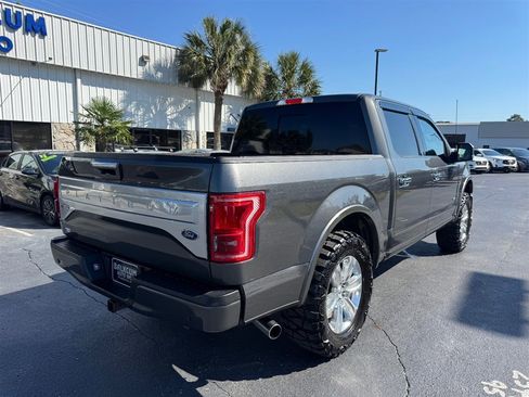 Used 2015 Ford F150 Platinum w/ Equipment Group 701A Luxury AWD/4WD image 8
