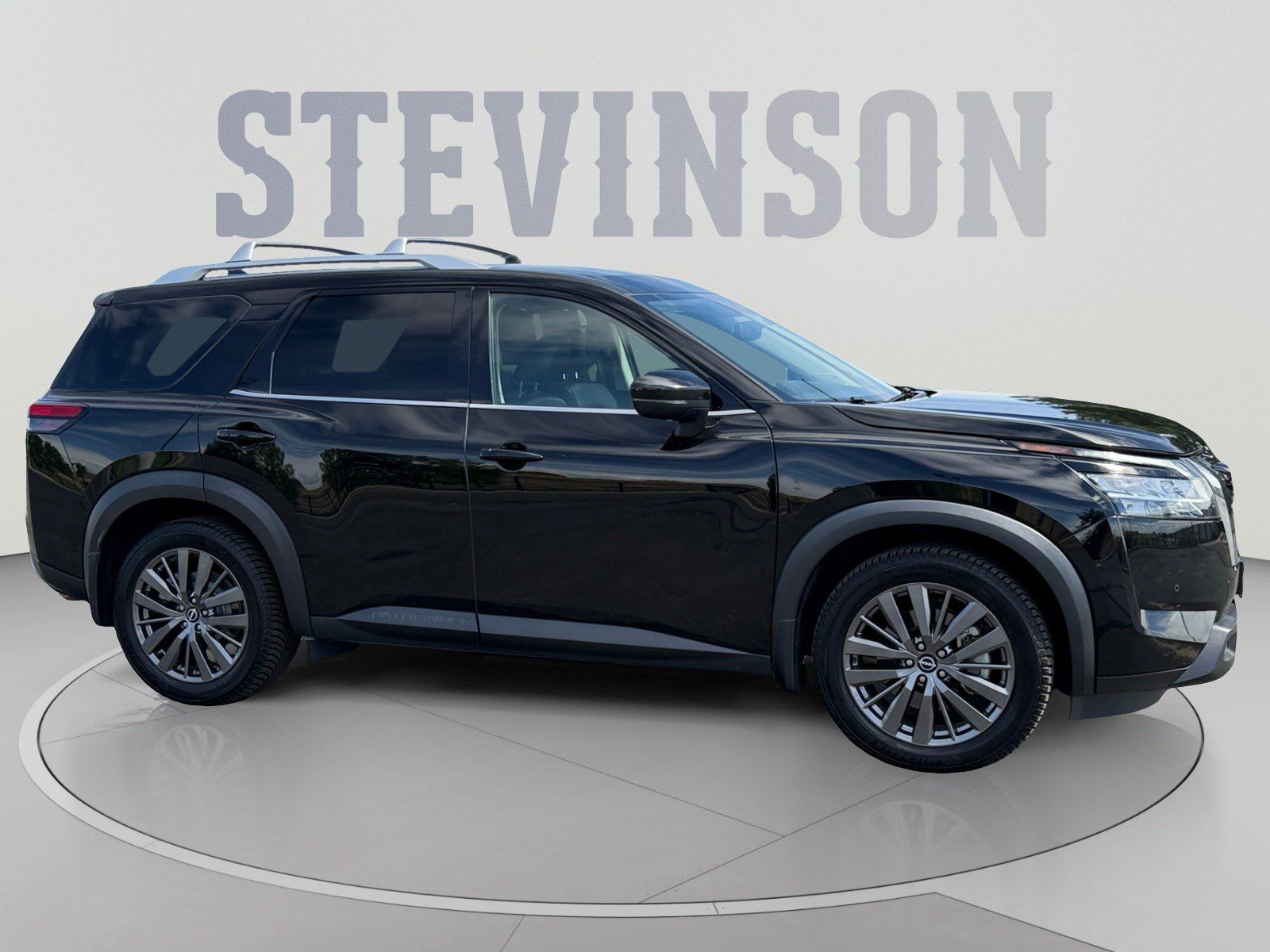 Used 2022 Nissan Pathfinder SL w/ SL Premium Package AWD/4WD image 6