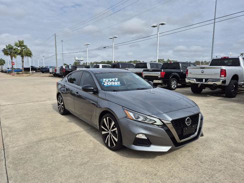 Used 2022 Nissan Altima 2.5 SR image 4