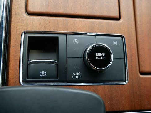 Used 2024 Lincoln Navigator Black Label AWD/4WD image 26