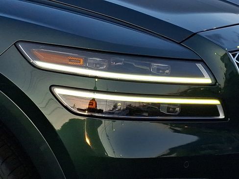 Certified 2024 Genesis GV80 3.5T w/ Prestige Package AWD/4WD image 9
