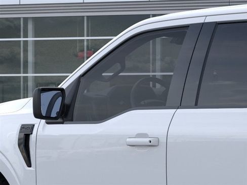 New 2026 Ford F150 XLT w/ XLT Black Appearance Package AWD/4WD image 20