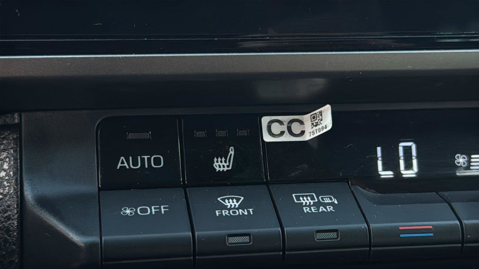 Used 2025 Toyota Camry XSE FWD image 23