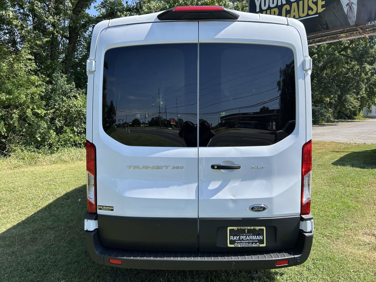 Used 2025 Ford Transit 350 XLT RWD image 6