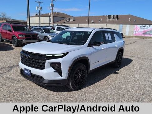 Used 2025 Chevrolet Traverse LT w/ Midnight/Sport Edition image 15