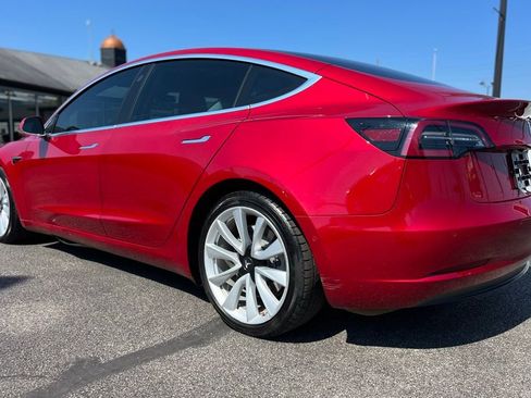 Used 2020 Tesla Model 3 Long Range image 4