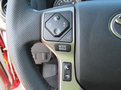 Used 2023 Toyota Tacoma SR5 w/ Technology Package AWD/4WD image 21
