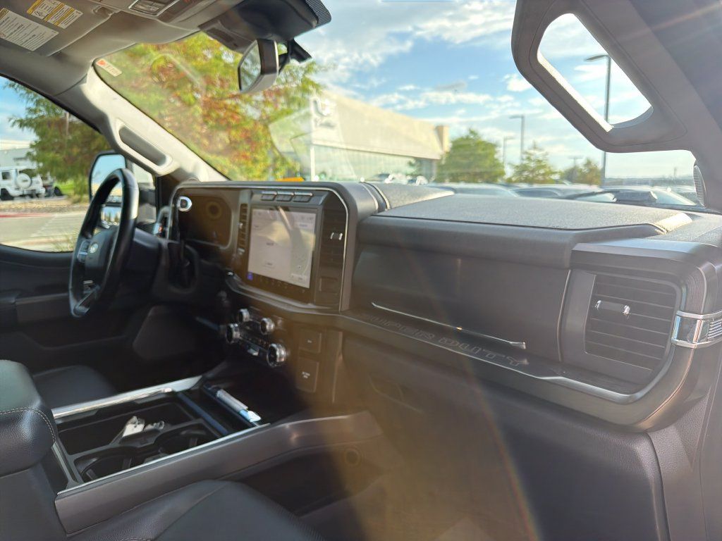 Used 2023 Ford F250 Lariat w/ Lariat Ultimate Package AWD/4WD image 37