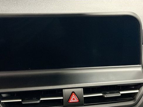 Used 2024 Kia Seltos EX AWD/4WD image 19