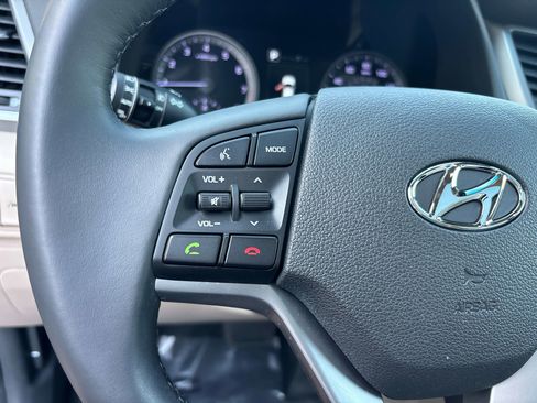 Used 2016 Hyundai Tucson Limited w/ Option Group 03 AWD/4WD image 15