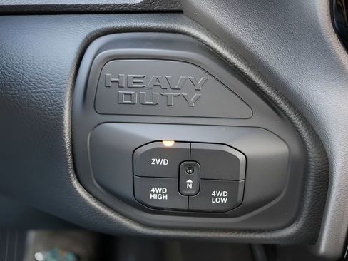 New 2026 RAM 2500 Big Horn AWD/4WD image 26