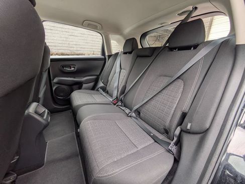 Used 2025 Honda HR-V LX image 27